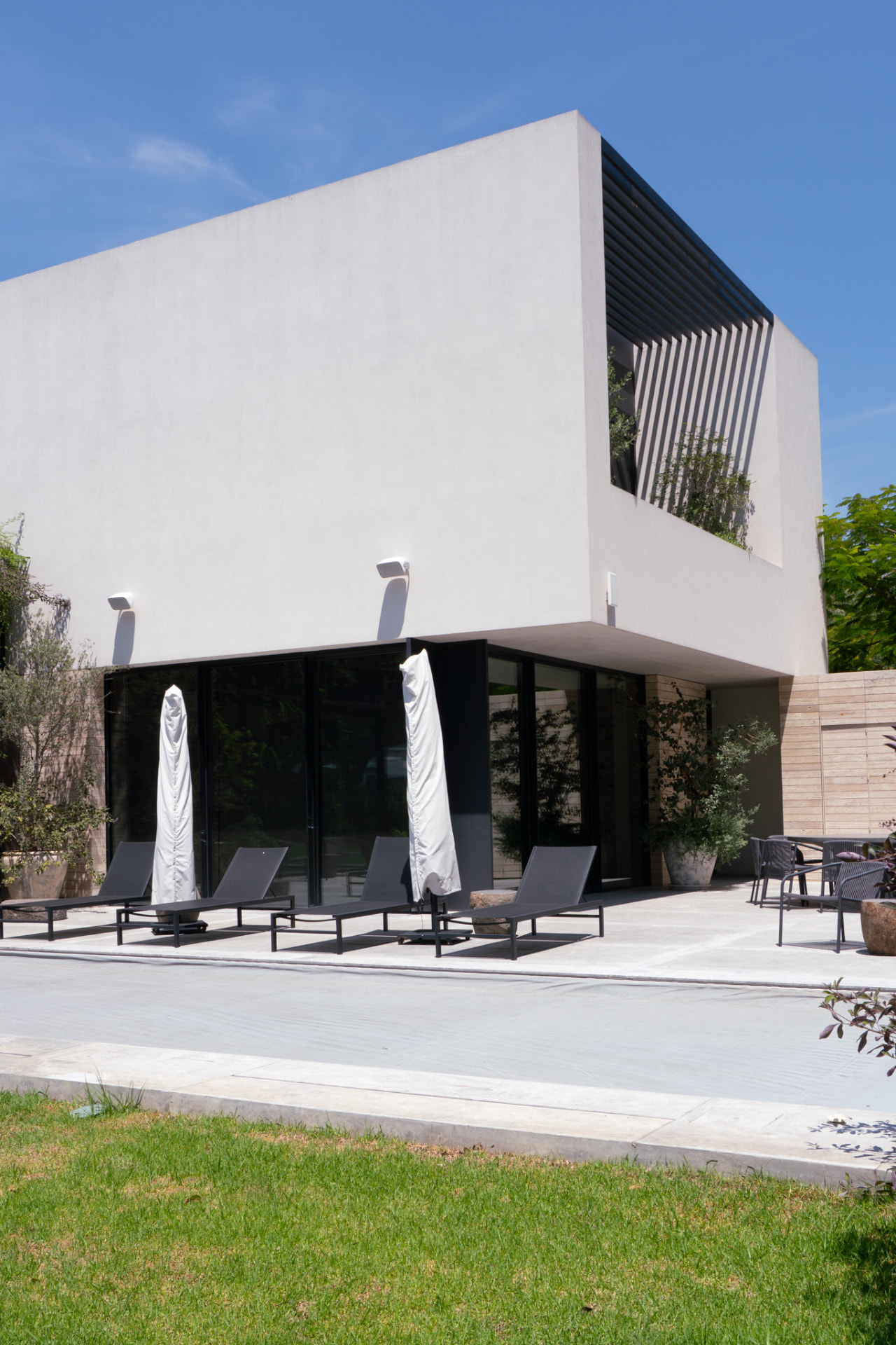 El Coto — Residencial — Installred
